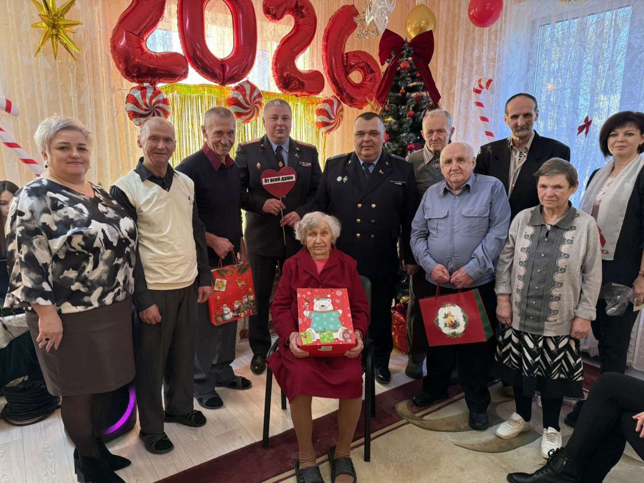 Прокурор района Алексей Бузиков принял участие в благотворительной акции "От всей души" прошла в ОКП Высочаны