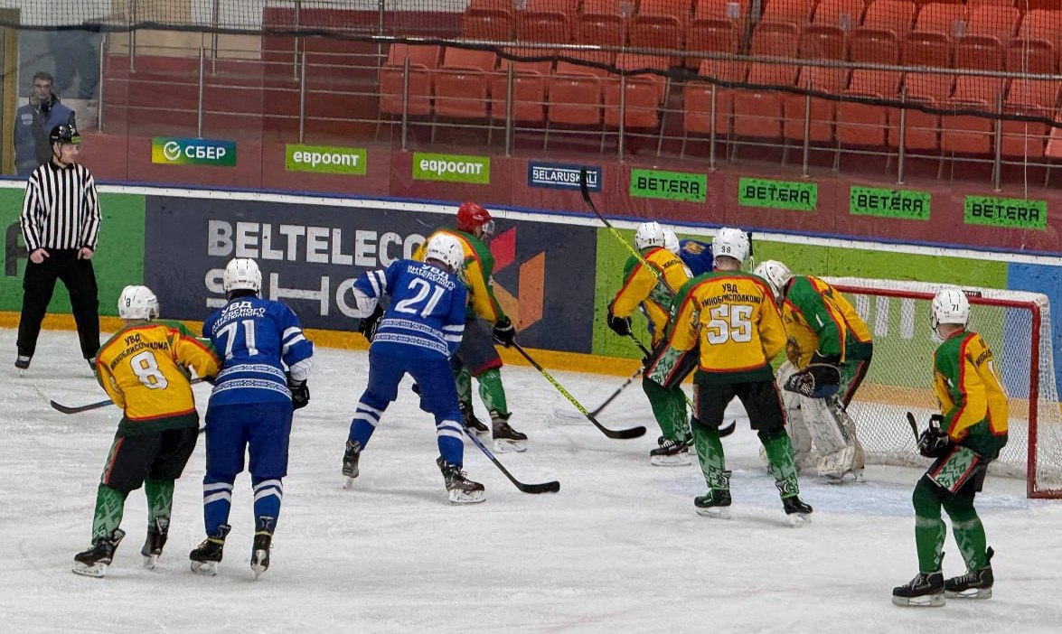 В Орше стартовал II-й Республиканский турнир МВД по хоккею